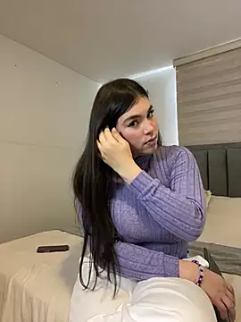 Isabella LaRue online show from 01.18.26