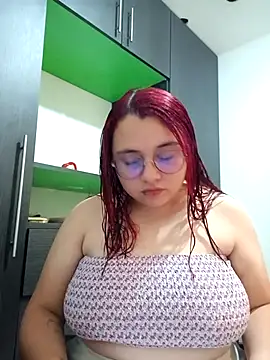 Snapshot of my-lady chatting on 10.21.25 my-lady online show from 10.21.25