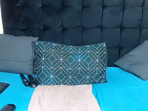 CaramelBootty online show from 10.25.25