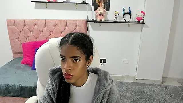 thianahorny online show from 11.30.25