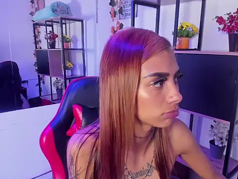 KarlaSlutSkinny   online show from 12.21.25