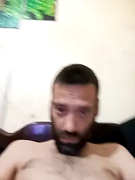 Snapshot of Alexelli40 chatting on 10.25.25 Alexelli40 online show from 10.25.25