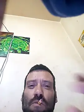 Snapshot of Alexelli40 chatting on 11.08.25 Alexelli40 online show from 11.08.25