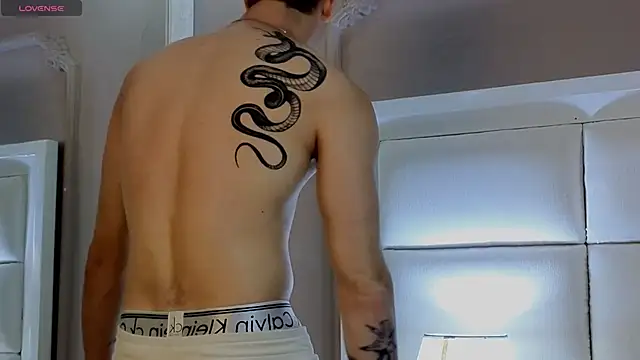 Snapshot of JacobRhude_ chatting on 10.16.25 JacobRhude  online show from 10.16.25