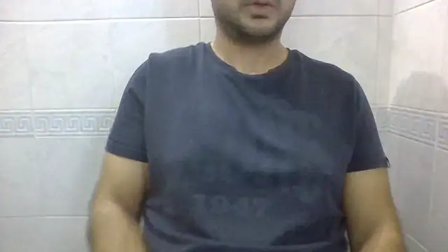 Snapshot of sci69 chatting on 10.13.25 sci69 online show from 10.13.25