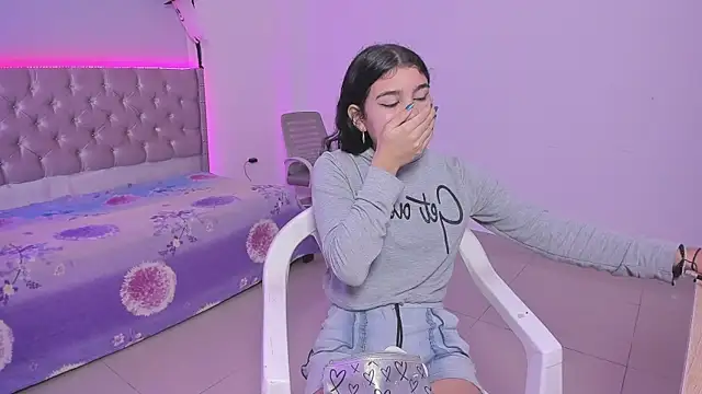 beiby glow online show from 11.07.25