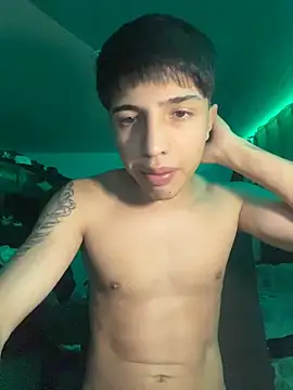 Snapshot of pabonsito2 chatting on 10.24.25 pabonsito2 online show from 10.24.25