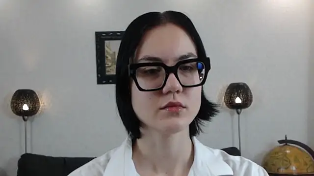 Marie Fitch online show from 11.28.25