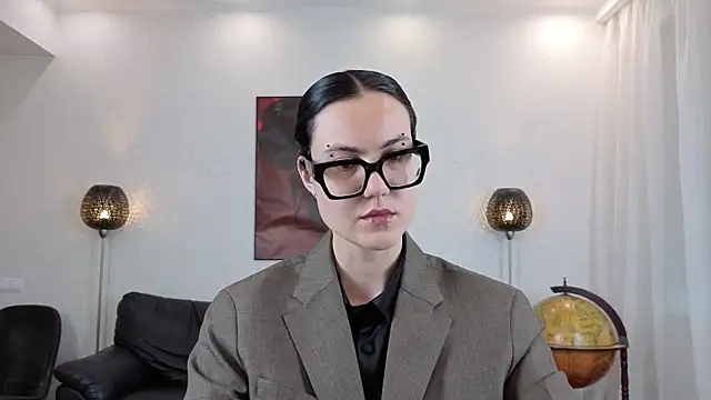 Snapshot of Marie_Fitch chatting on 05.14.26 Marie Fitch online show from 05.14.26