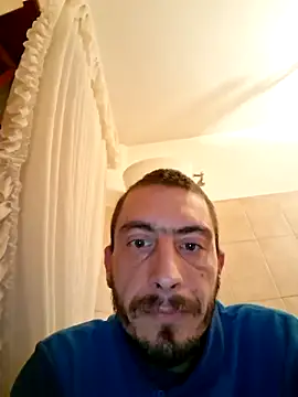 Snapshot of TeresaRufo chatting on 10.12.25 TeresaRufo online show from 10.12.25