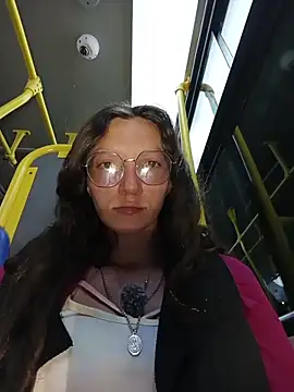 Snapshot of Lucy_colee chatting on 12.18.25 Lucy colee online show from 12.18.25