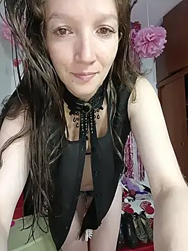 Snapshot of Lucy_colee chatting on 02.10.26 Lucy colee online show from 02.10.26