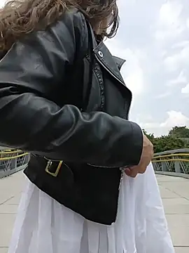 Lucy colee online show from 04.04.26