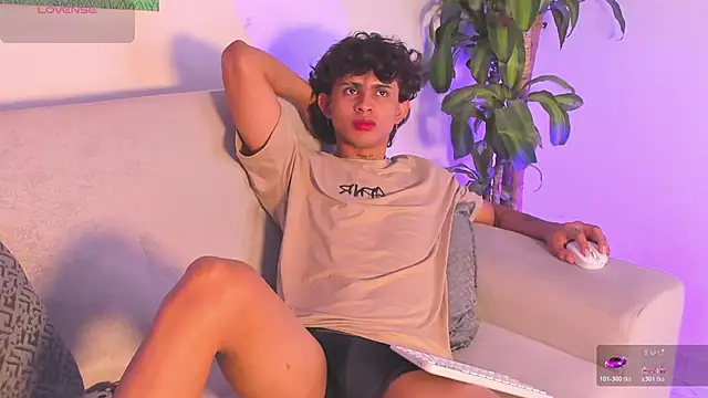 lua boy online show from 11.21.25