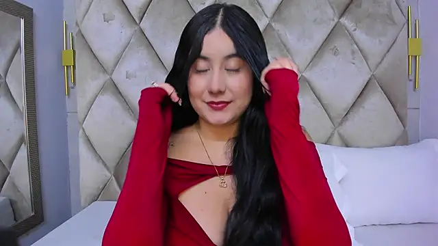 GabyParker  online show from 04.13.26