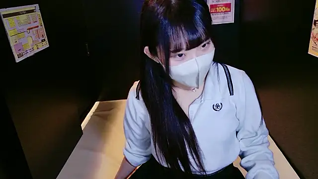 Snapshot of KaYo_sorriso chatting on 06.15.26 KaYo sorriso online show from 06.15.26