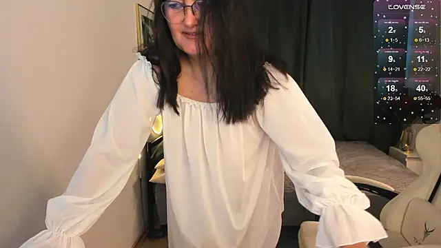 hottyannaa online show from 02.05.26