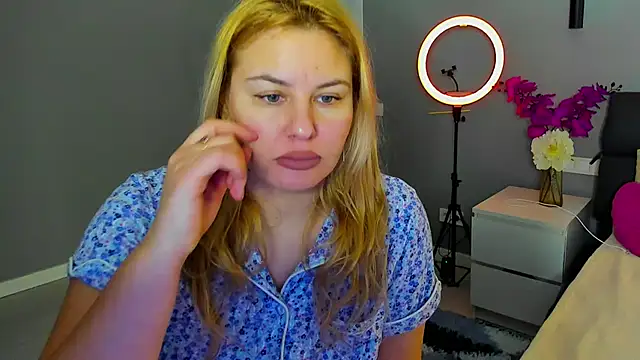 Passion-Blondy online show from 01.18.26