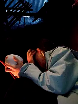 gio-thu online show from 11.23.25