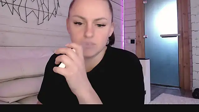 CandyBunie online show from 01.14.26