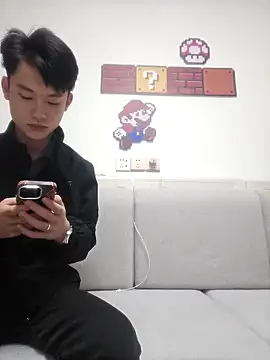 Snapshot of KK-cuteboy chatting on 04.21.26 KK-cuteboy online show from 04.21.26