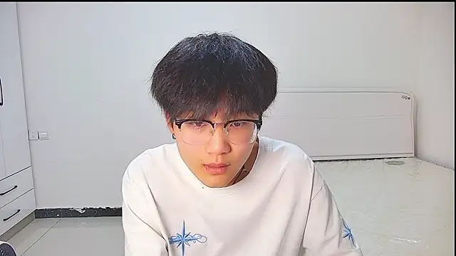 Snapshot of KK-cuteboy chatting on 05.21.26 KK-cuteboy online show from 05.21.26