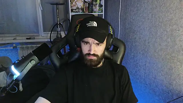 Nik Namee online show from 11.16.25