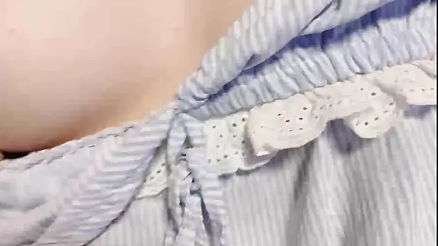 Snapshot of BeChinh_Lee chatting on 04.19.26 BeChinh Lee online show from 04.19.26
