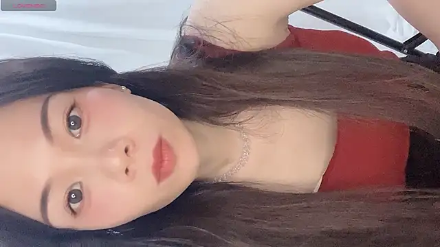 Snapshot of Lynnalltop-165-KeKe chatting on 10.13.25 Lynnalltop-165-KeKe online show from 10.13.25