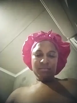 SquirtingQueen  online show from 10.11.25