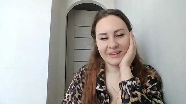 Snapshot of MeadowEyes chatting on 02.12.26 MeadowEyes online show from 02.12.26