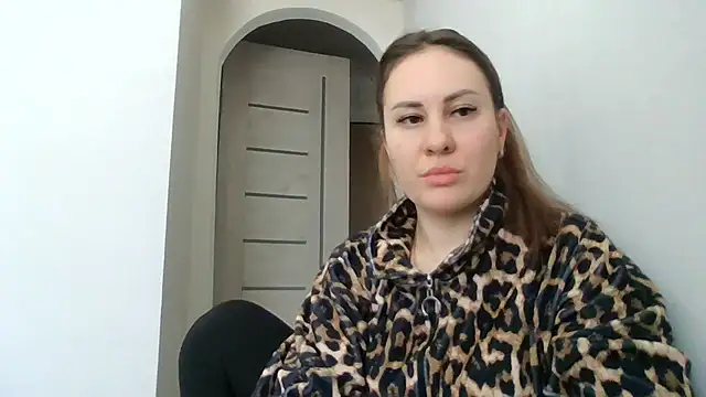 Snapshot of MeadowEyes chatting on 02.16.26 MeadowEyes online show from 02.16.26