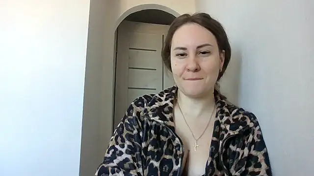 Snapshot of MeadowEyes chatting on 03.10.26 MeadowEyes online show from 03.10.26