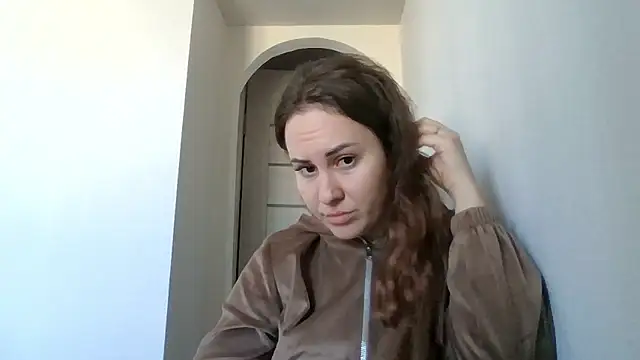 Snapshot of MeadowEyes chatting on 04.14.26 MeadowEyes online show from 04.14.26