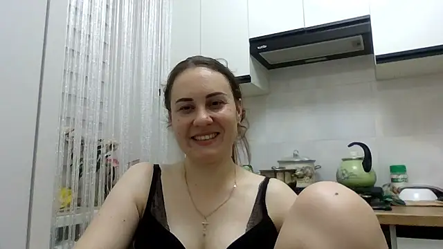 MeadowEyes online show from 06.12.26