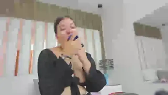 AmbarGills online show from 12.03.25