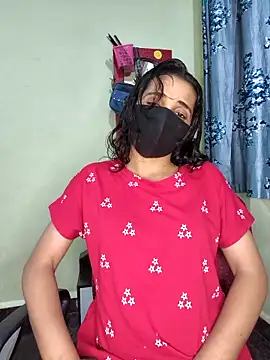 Snapshot of Royal_Shona chatting on 10.15.25 Royal Shona online show from 10.15.25