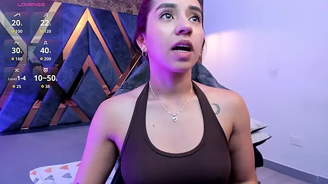 Vittoria Conti  online show from 03.31.26