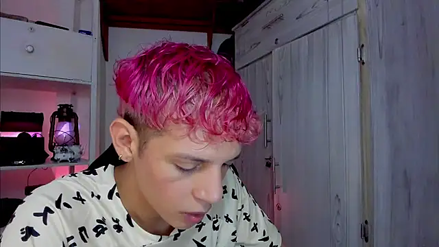 tylernova online show from 11.23.25