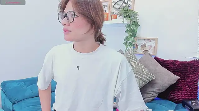 KassMonroe online show from 11.25.25