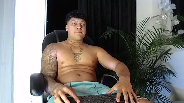 Boyhot 00 online show from 02.02.26