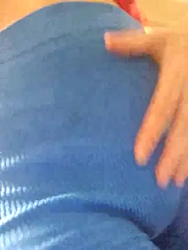 Snapshot of USA4Helen chatting on 10.23.25 USA4Helen online show from 10.23.25