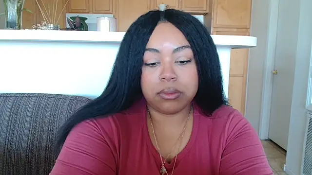 Snapshot of KalaniRose chatting on 10.23.25 KalaniRose online show from 10.23.25