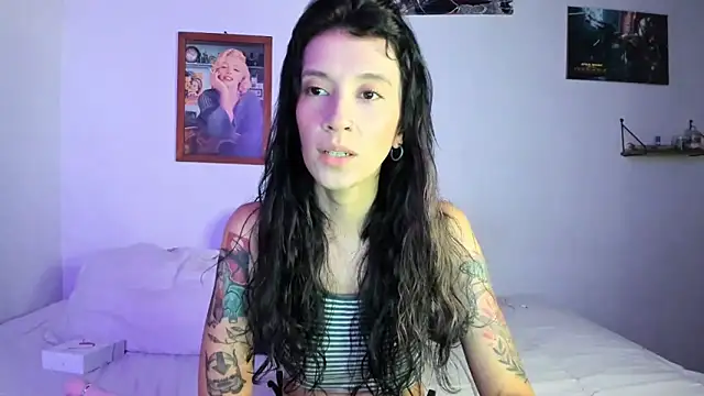 Adeline444 online show from 11.06.25