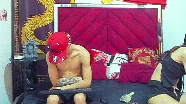 Pride couple online show from 01.12.26