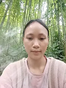 minachao- online show from 12.18.25