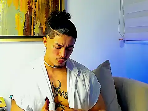 Snapshot of jasson_rodriguez69 chatting on 10.25.25 jasson rodriguez69 online show from 10.25.25