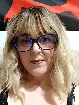 Amelialove42 online show from 04.20.26