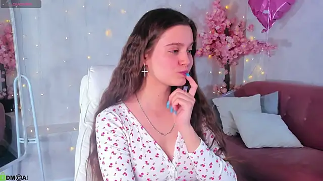 Renesmy Black online show from 03.09.26