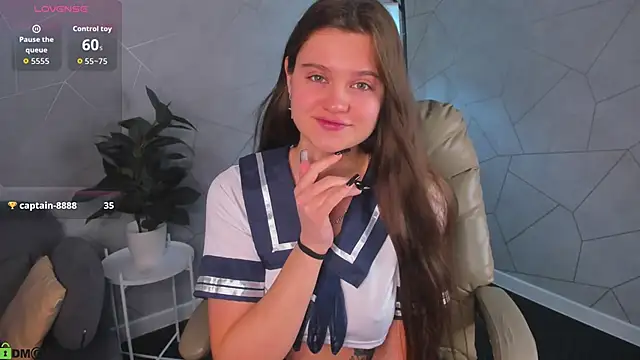 Renesmy Black online show from 04.10.26